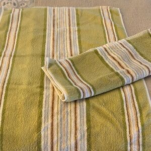 Pottery barn hand towels